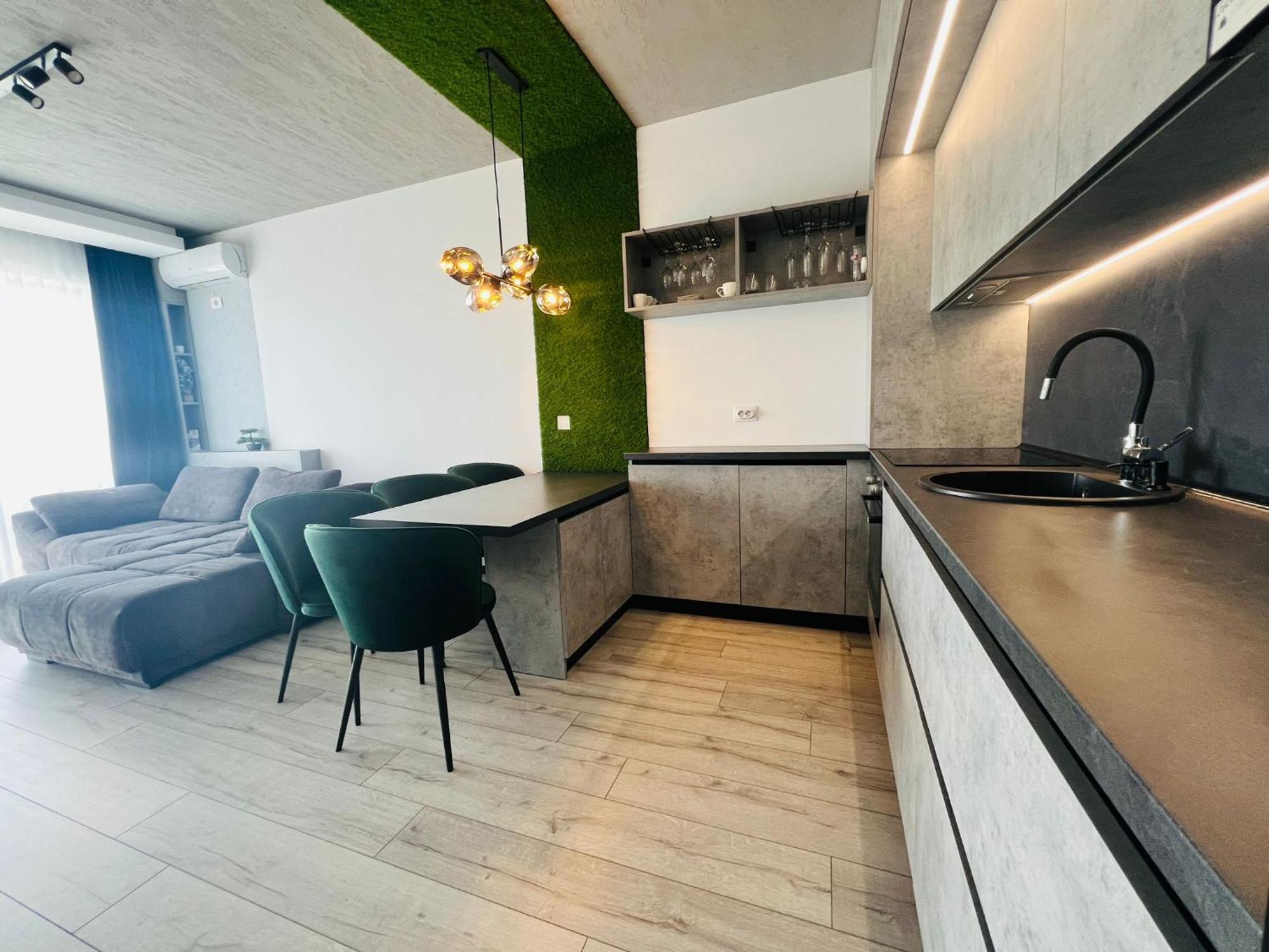The Silver Grove Oradea Exterior photo